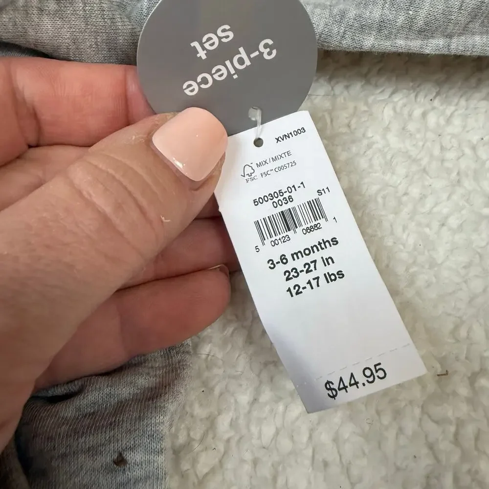 GAP nwt baby
